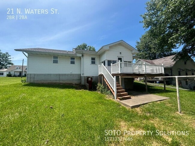 Building Photo - 2BD/2BA House w/ New flooring, Fresh Paint...