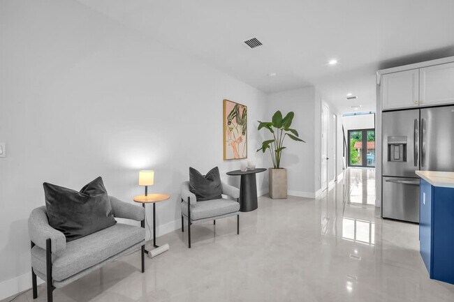 Building Photo - 2951 NW 13th St