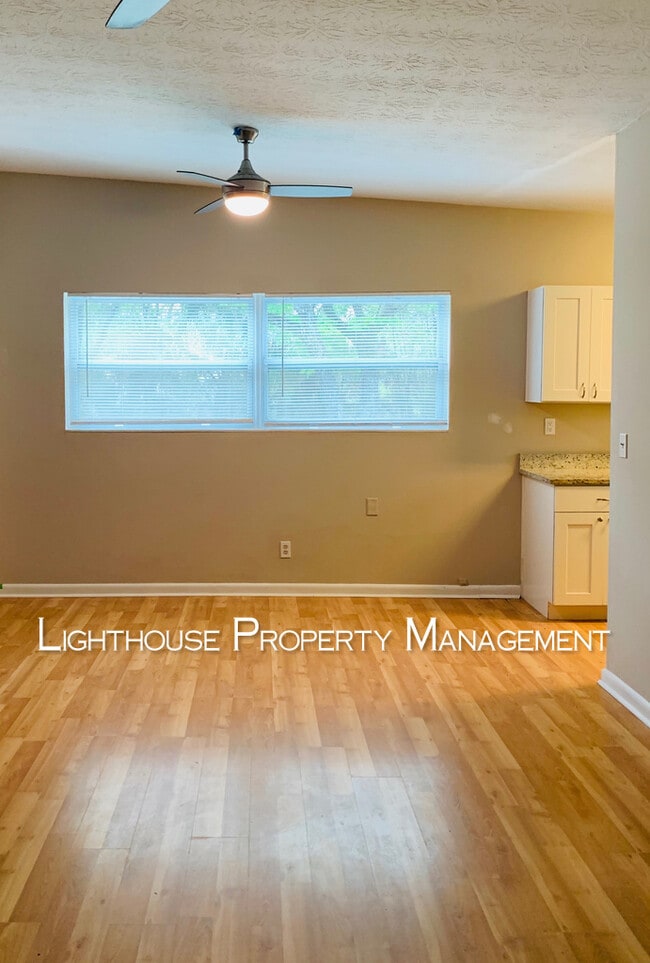 Building Photo - Beautifully Remodeled 3-Bedroom Home in Desirable Arlington!