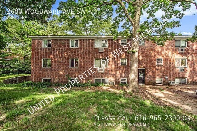 Building Photo - Available Now | 2 Bedroom 1 Bath Apartment...
