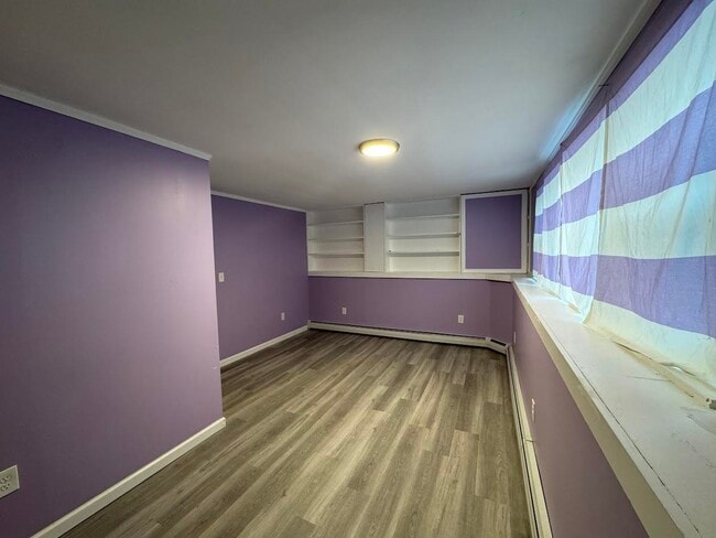 Building Photo - 240 Leda Ave