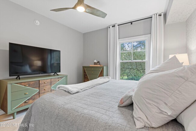 Building Photo - 955 Registry Blvd