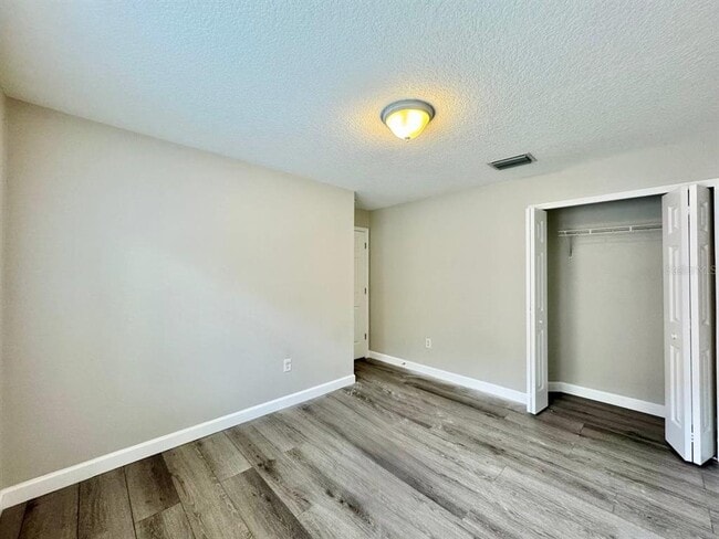 Building Photo - 18112 Canal Pointe St