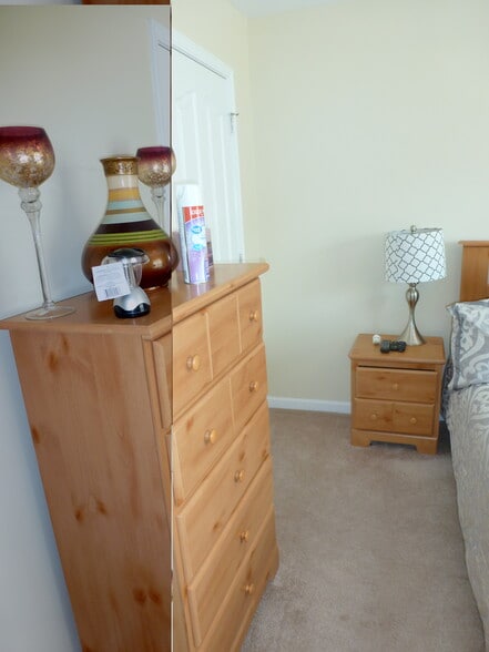 Building Photo - 107 Portland Falls Dr