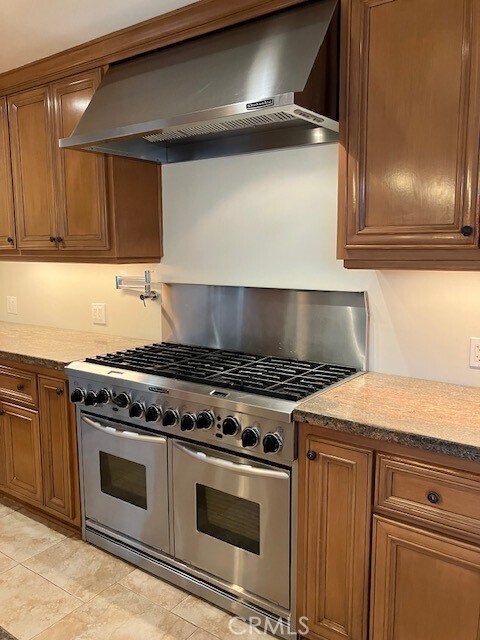 Building Photo - 57 Margate Square