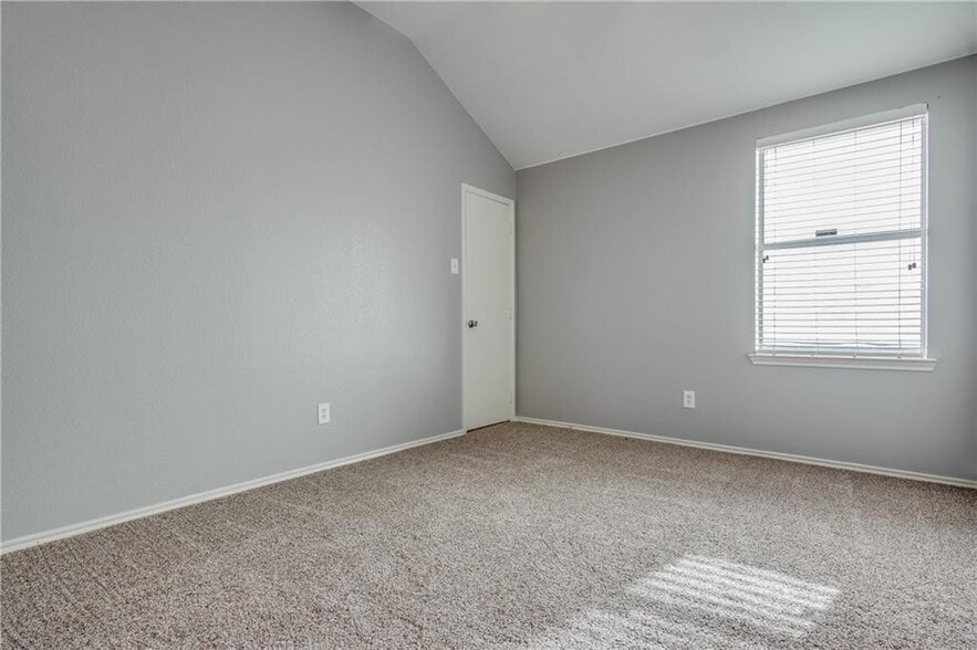 Building Photo - 3608 Diamond Ranch Rd