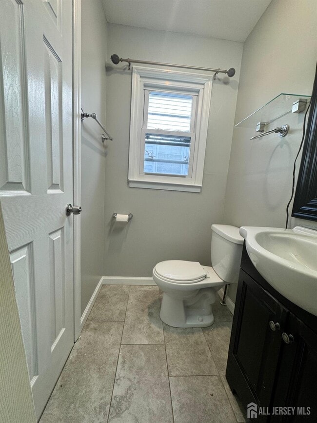 Building Photo - 1108 Frank St