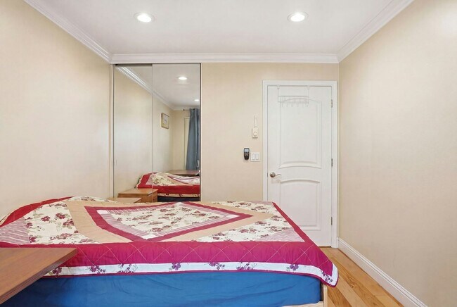 Building Photo - 2524 Roblar Ln