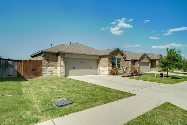 Building Photo - 3352 Lauren Nicole Ln