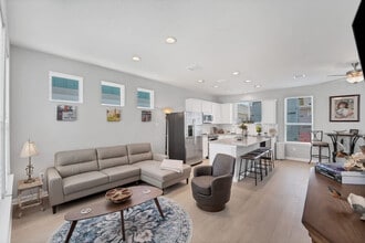 Building Photo - 2147 Hofstaat