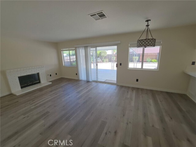 Building Photo - 24784 Half Dome Ct