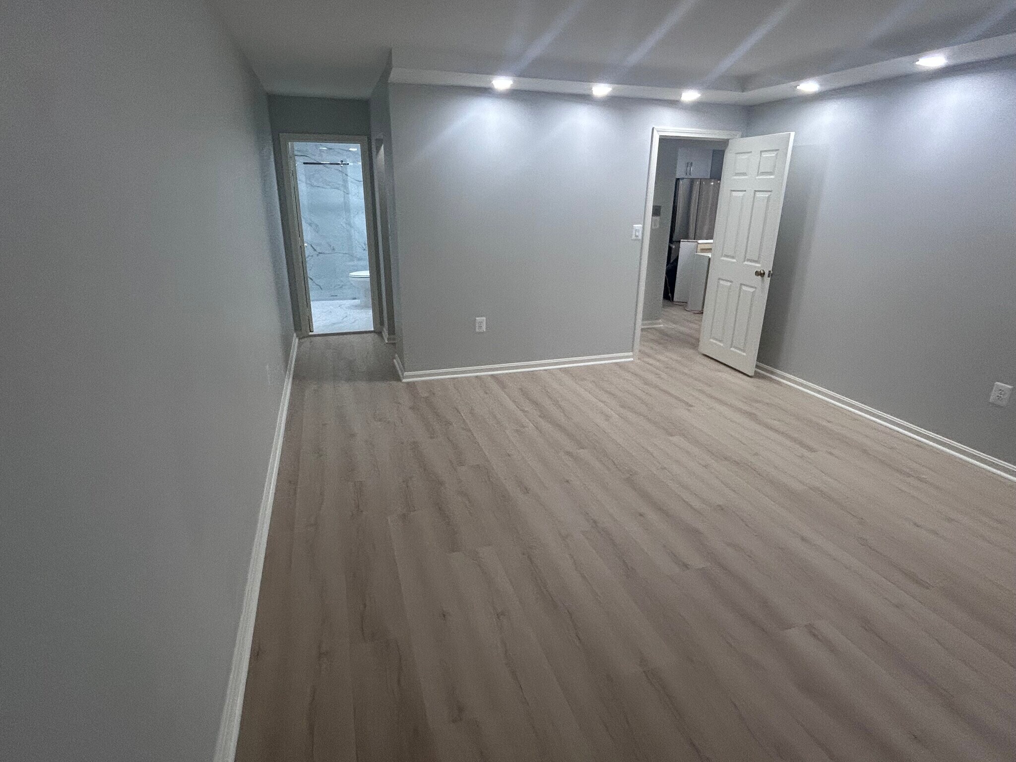 Building Photo - 131 Coolidge Ave