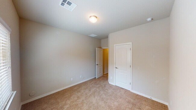 Building Photo - 7805 Enchanted Cir Dr