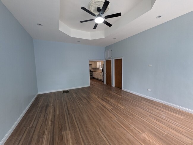 Building Photo - 1934 W 21st Pl