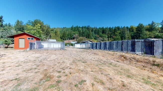 Building Photo - May Valley Road business opportunity available - 2 bedroom 1 bath home with carport & office and ...