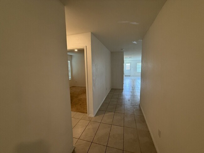Building Photo - 6011 Determine Ln