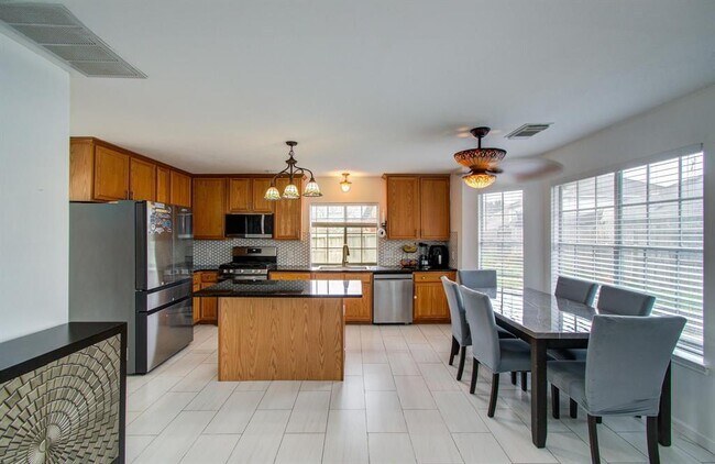 Building Photo - 12702 Autumn Glen Dr