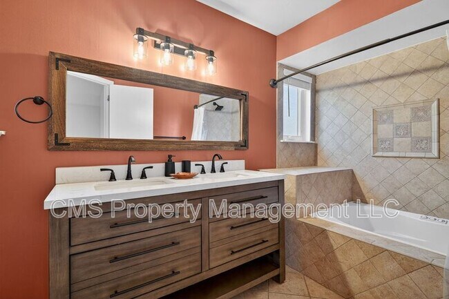 Building Photo - 34 Jeffrey Cir