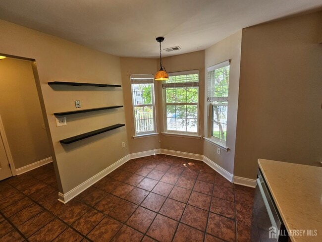 Building Photo - 1403 Cypress Ln