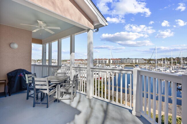 Building Photo - 4759 Lightkeepers Way