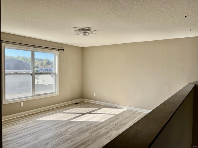 Building Photo - 8611 Springberry Dr