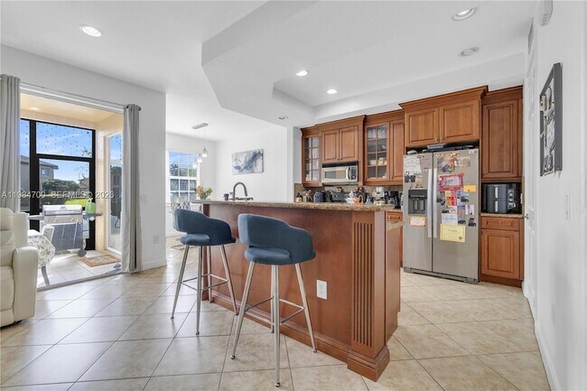 Building Photo - 8200 NW 128th Ln