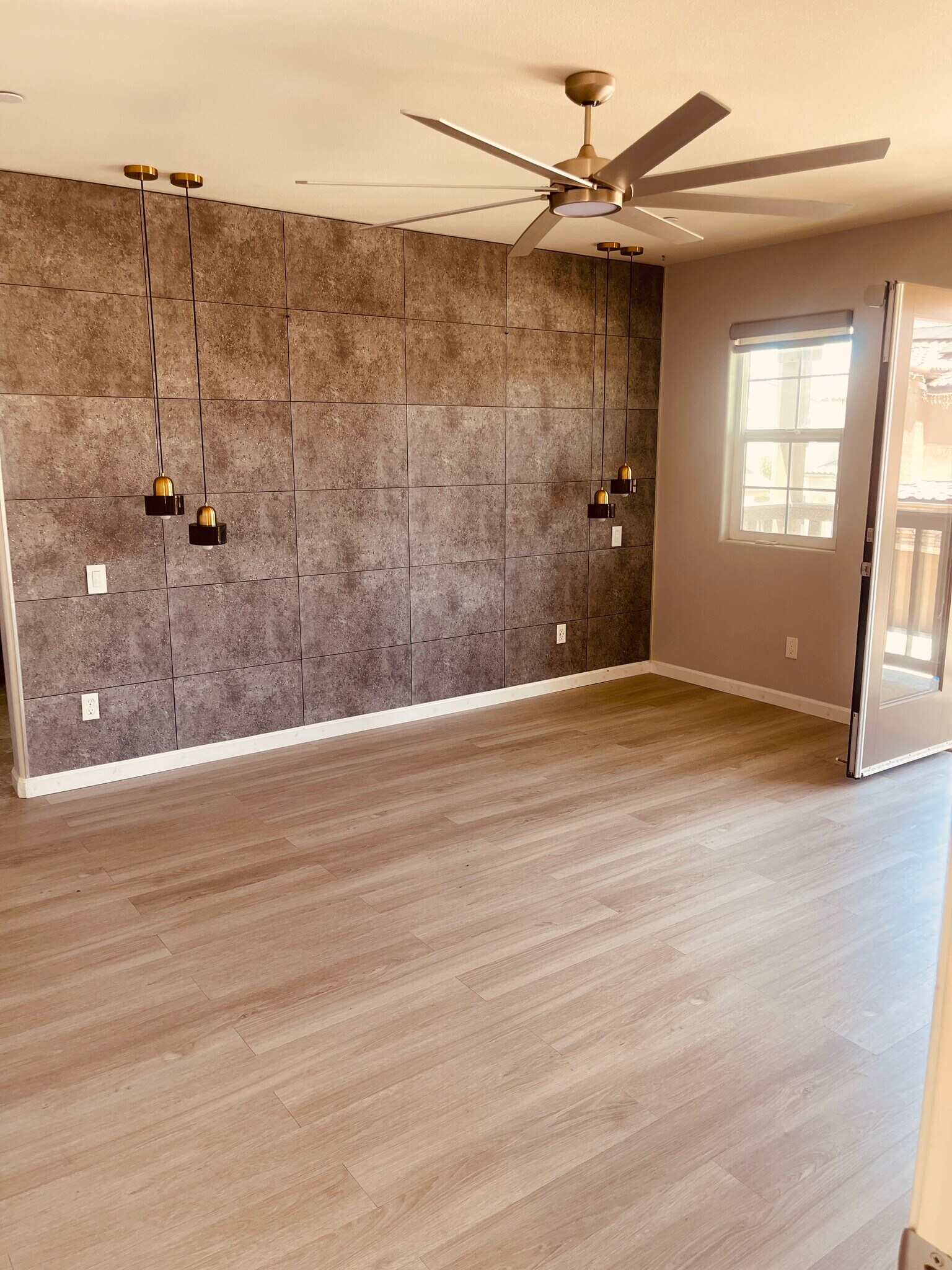 Building Photo - 6251 E Overlook Way