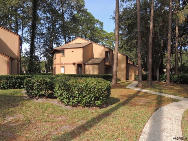 Building Photo - 13 Broadmore Cir