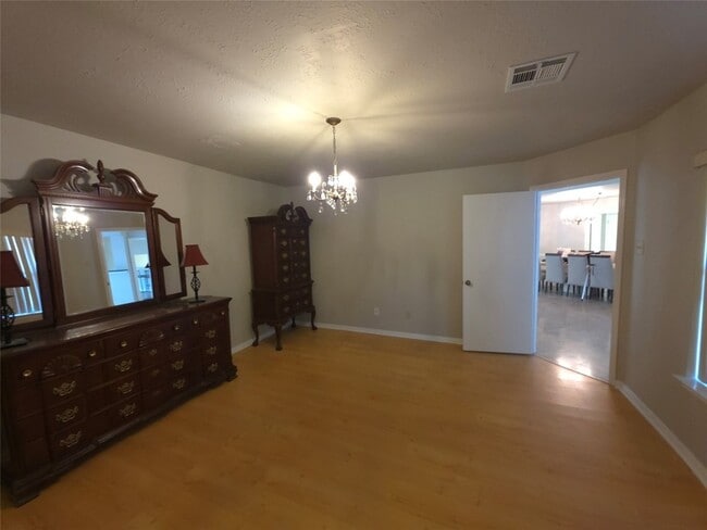 Building Photo - 12830 Careywood Dr