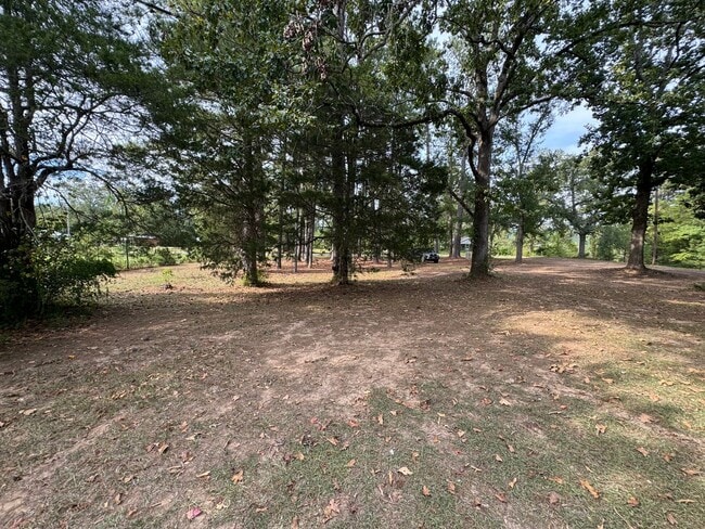 Building Photo - 5424 New Liberty Rd