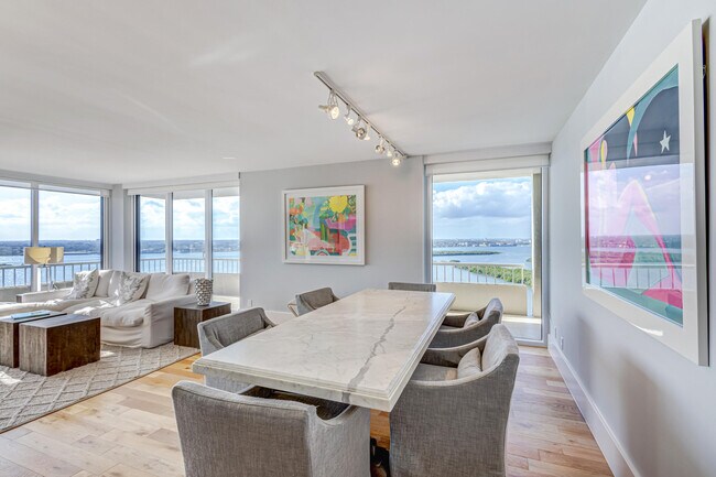 Building Photo - 5510 N Ocean Dr