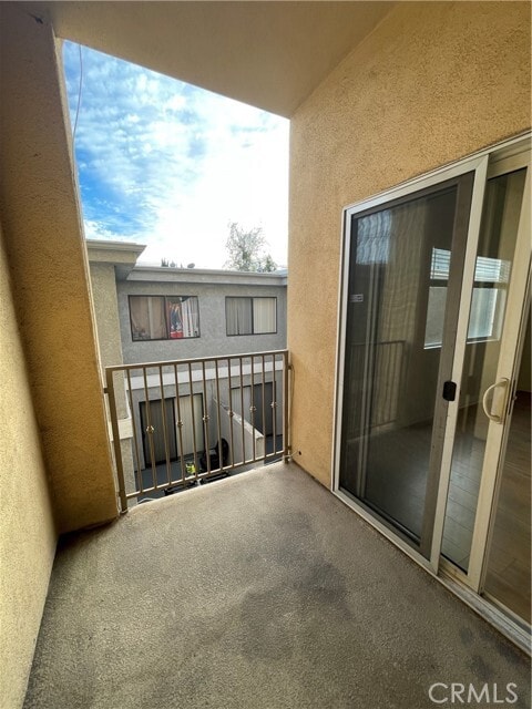 Building Photo - 4612 Vista Del Monte Ave