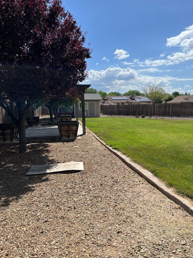 Building Photo - Three Bedroom, Two Bath home with RV Parking!