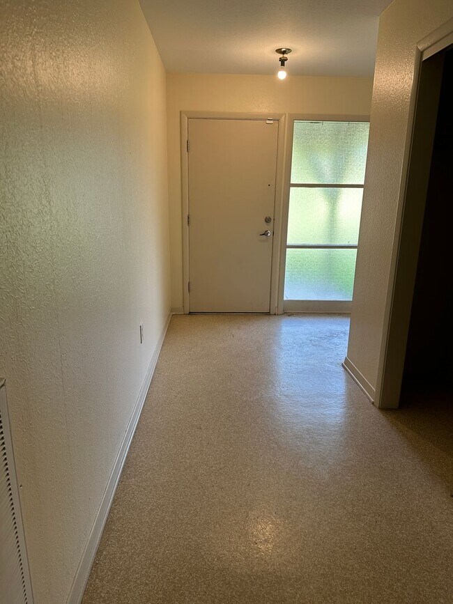 Building Photo - 944 Princewood Ct