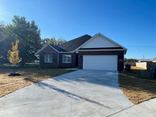 Building Photo - 912 Cook St