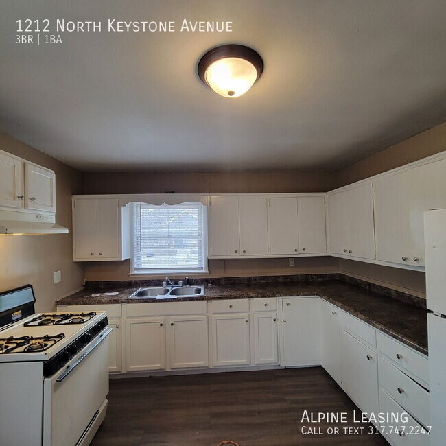 Building Photo - 1212 Keystone Ave