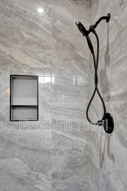 Building Photo - 2048 McKinley St