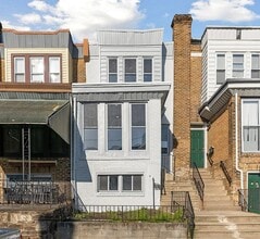 Building Photo - 1754 Georges Ln