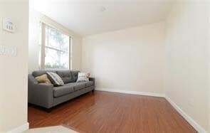 Building Photo - 820 Millbrae Ct