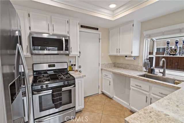 Building Photo - 2025 Fairmont Dr