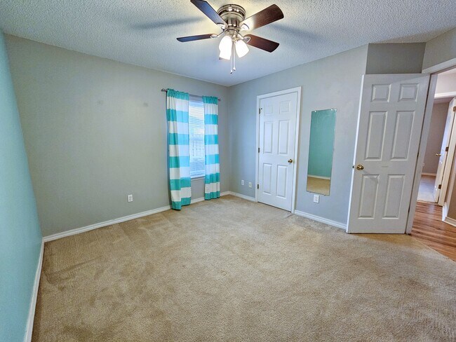 Building Photo - 5168 Whitehurst Ln