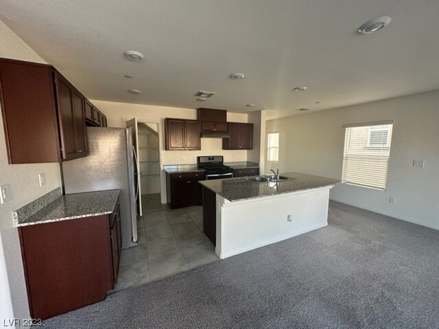 Building Photo - 8442 Cabirolera Ave