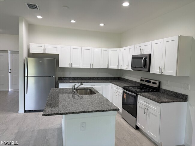 Building Photo - 3404 67th St W