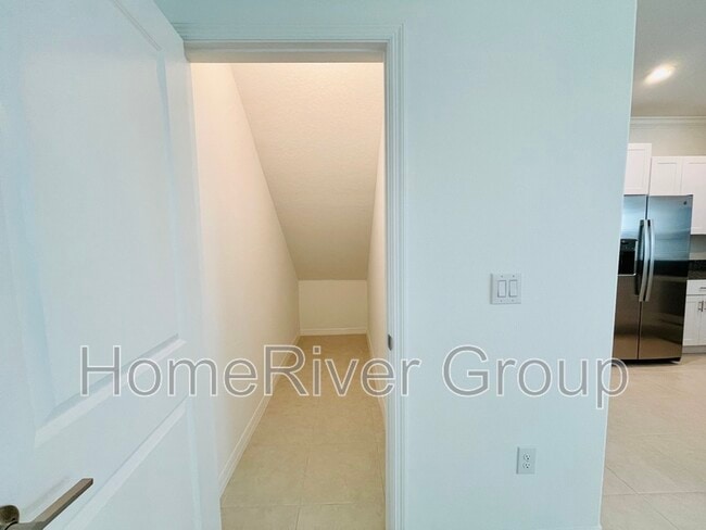 Building Photo - 30819 Veridian Wy