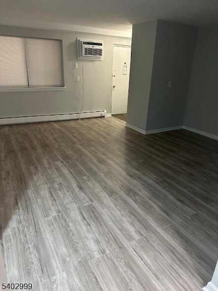 Building Photo - 340 Hudson St