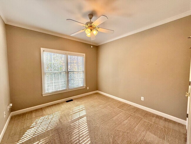 Building Photo - Charming 3BD, 2BA Ranch Style Holly Springs Home with Fenced Yard in an HOA Community with Amenities