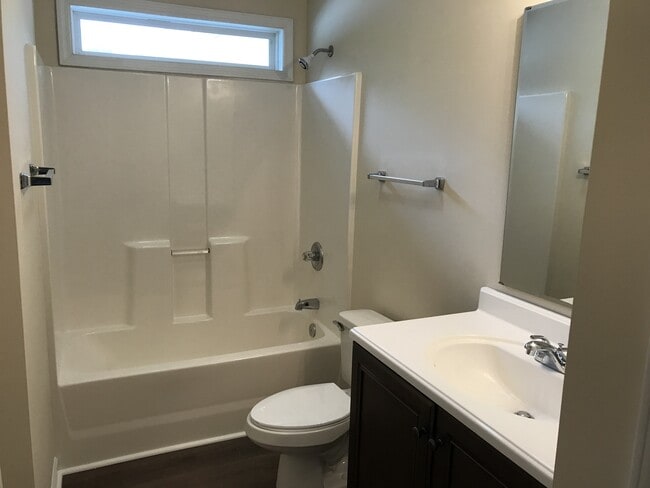 Building Photo - Pet Friendly 3 Bedroom, 2 Bath Home with Garage and Fenced In Back Yard!