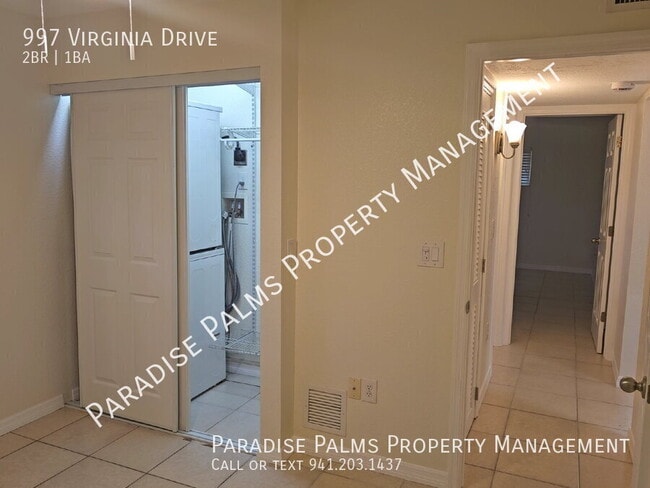 Building Photo - 997 Virginia Dr