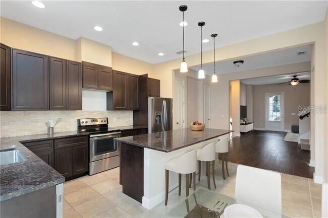 Building Photo - 1412 Lobelia Dr
