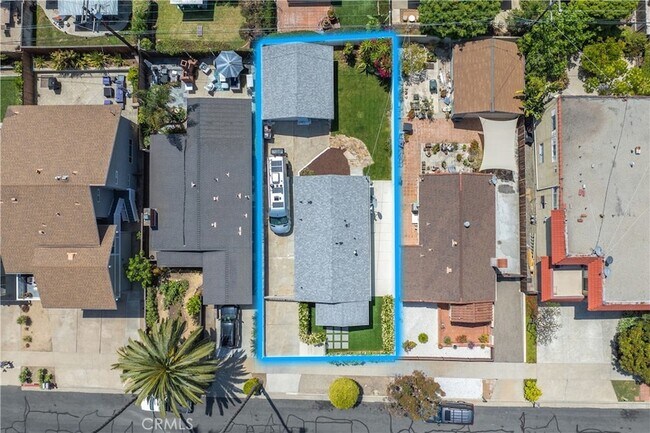 Building Photo - 33895 Alcazar Dr